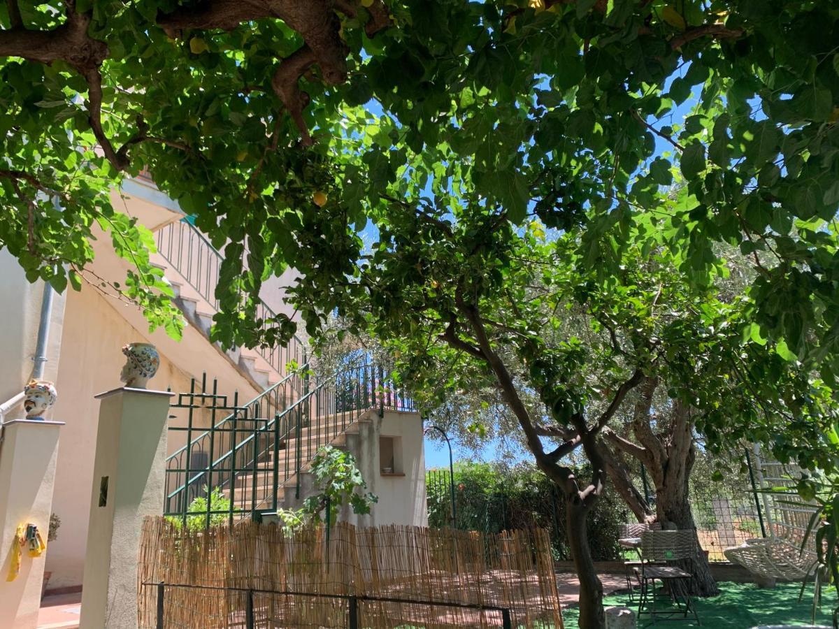 Casa Vinciguerra Villa Giardini Naxos Exteriör bild